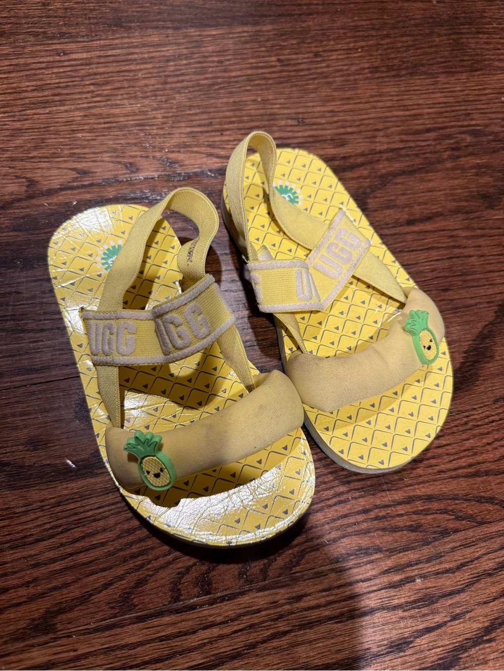 UGG Kids Yellow Pineapple Strap Sandals